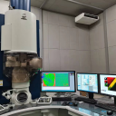 球差校正透射电子显微镜